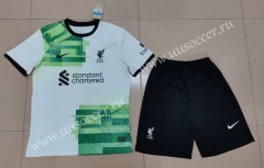 2023-24  Liverpool Away Green&White Thailand Soccer Uniform-718
