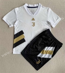 Retro version Juventus Black  Soccer Uniform-AY
